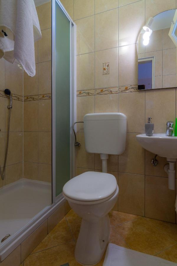 Apartman Haus Maja Banjol المظهر الخارجي الصورة