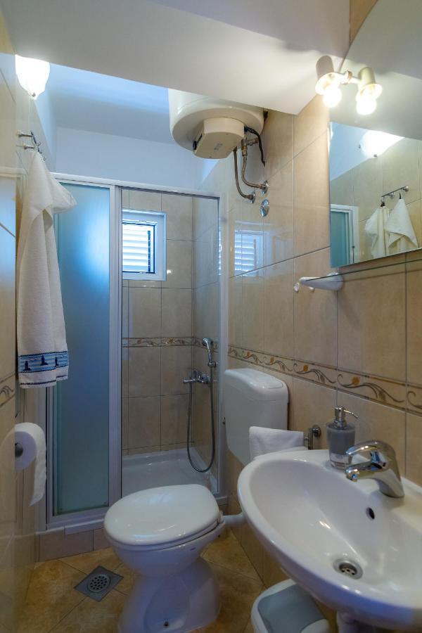 Apartman Haus Maja Banjol المظهر الخارجي الصورة