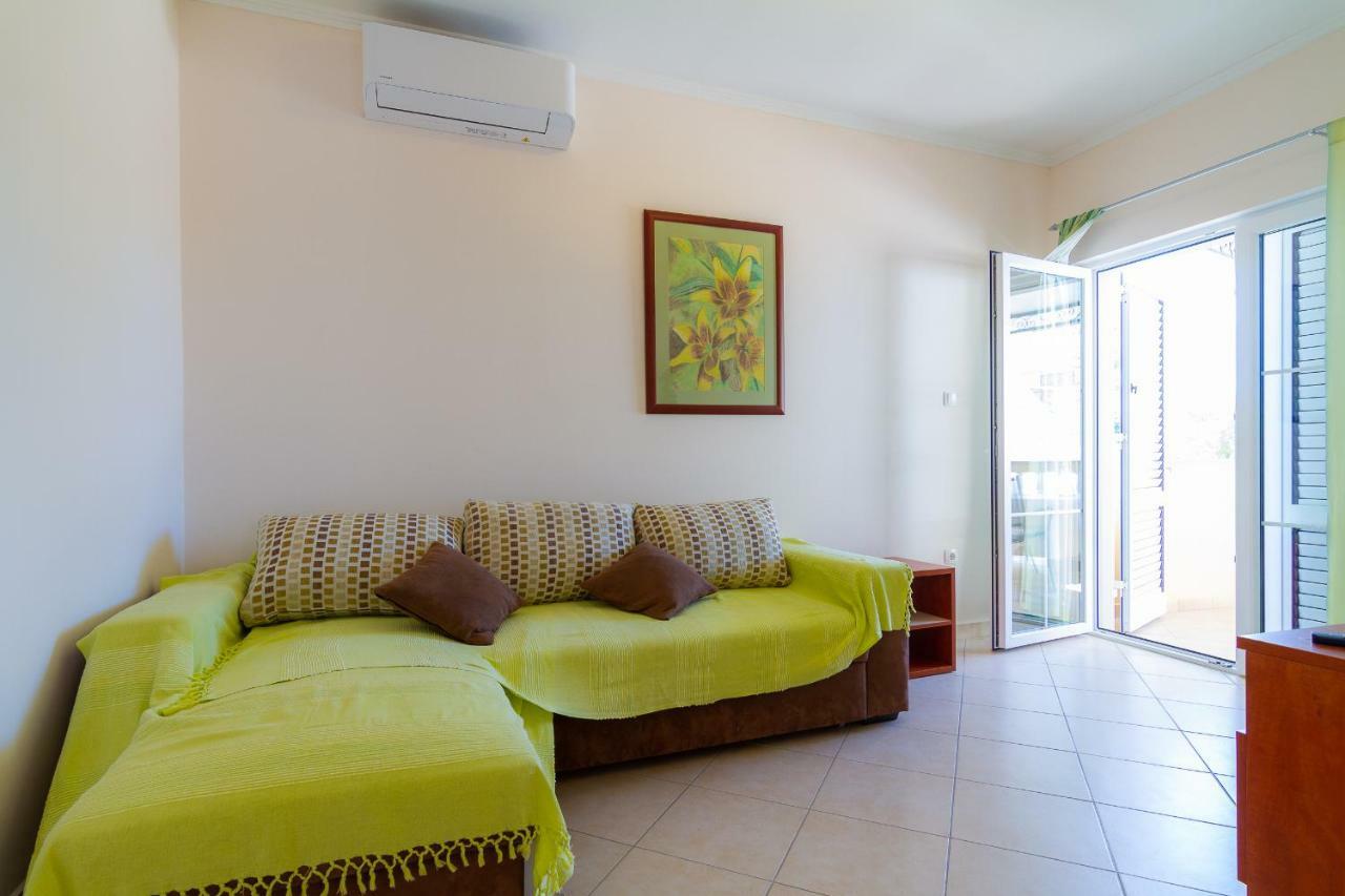 Apartman Haus Maja Banjol المظهر الخارجي الصورة